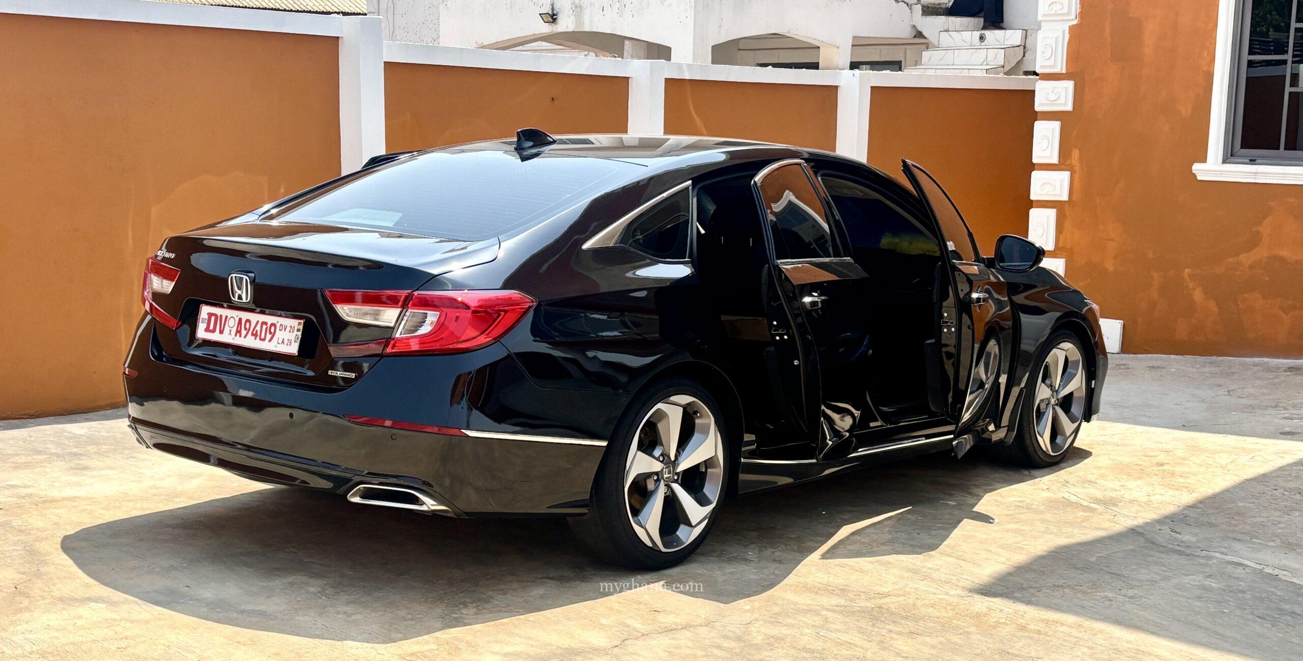 2018 Honda Accord Touring full option