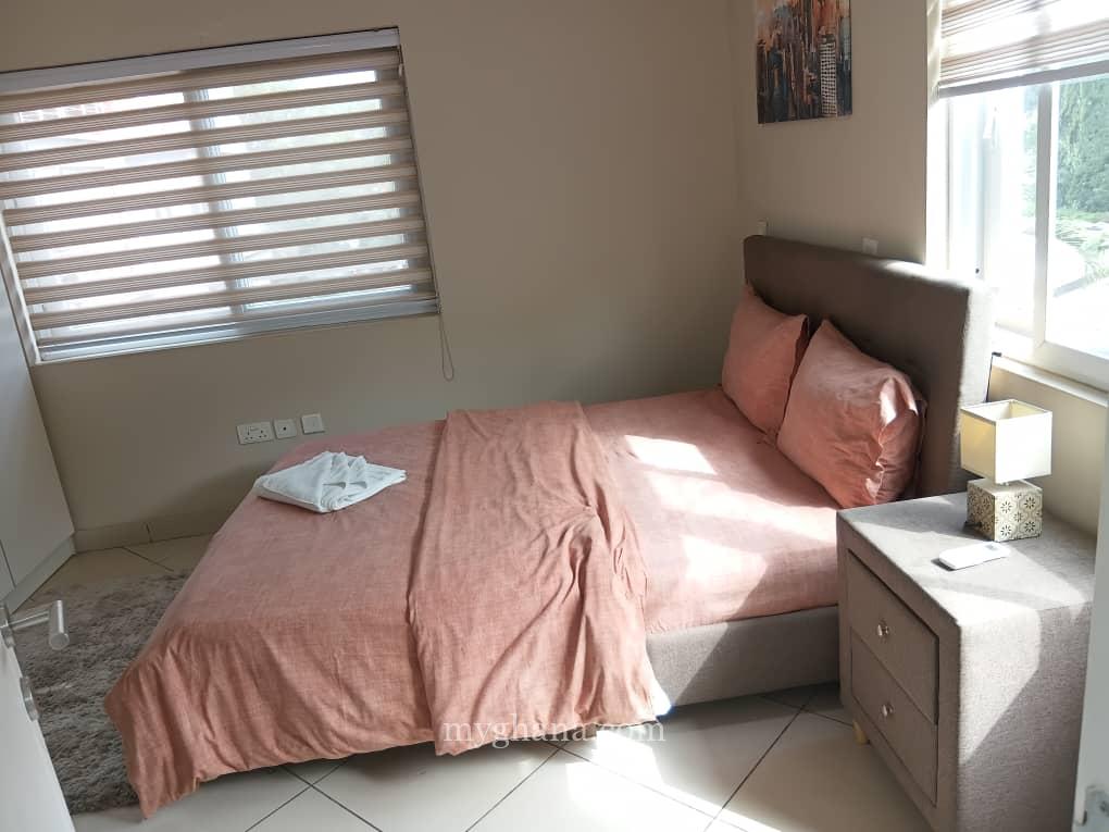 Fully furnished three bedroom apartment to let at North Ridge, Accra