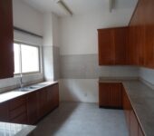6 bedroom house with swimming pool and garden to let at North Ridge, Accra