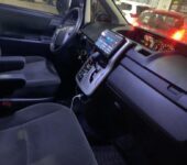 2012 Toyota Voxy