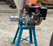Commercial fufu machine with 7.5hp gasoline engine