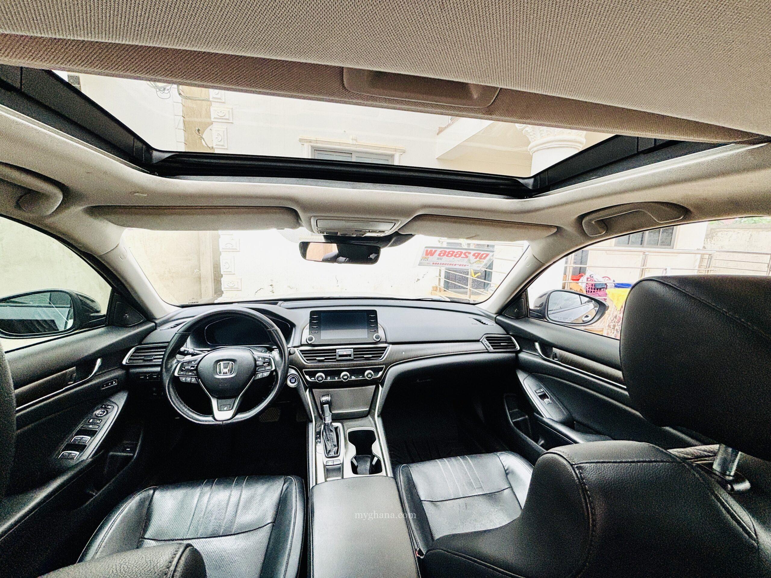 2018 Honda Accord Touring full option