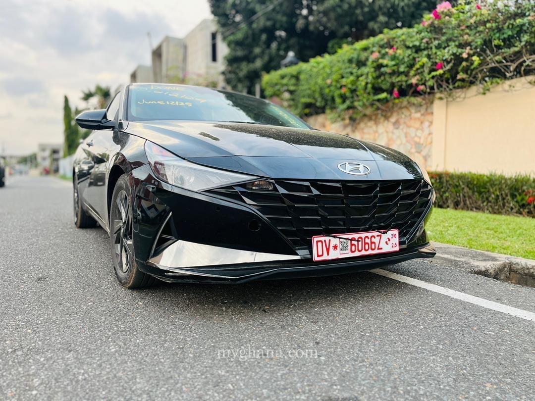 HYUNDAI ELANTRA