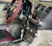 NEAT TOYOTA HIGHLANDER