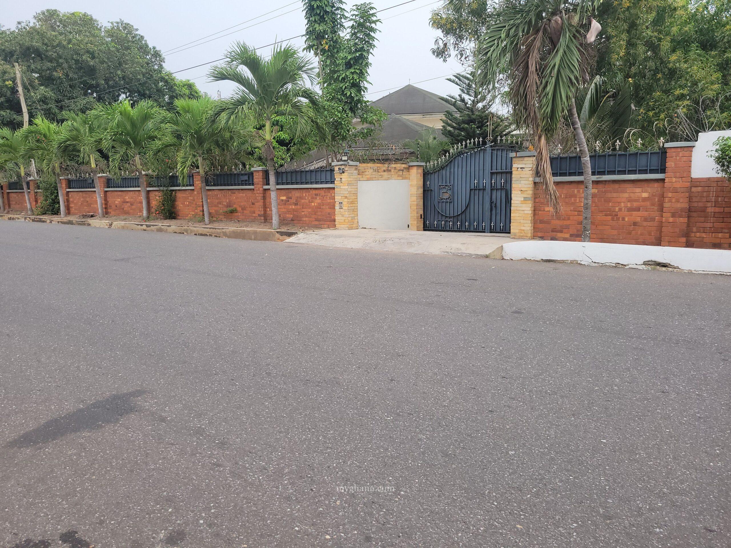 9 Bedroom Mansion for Sale