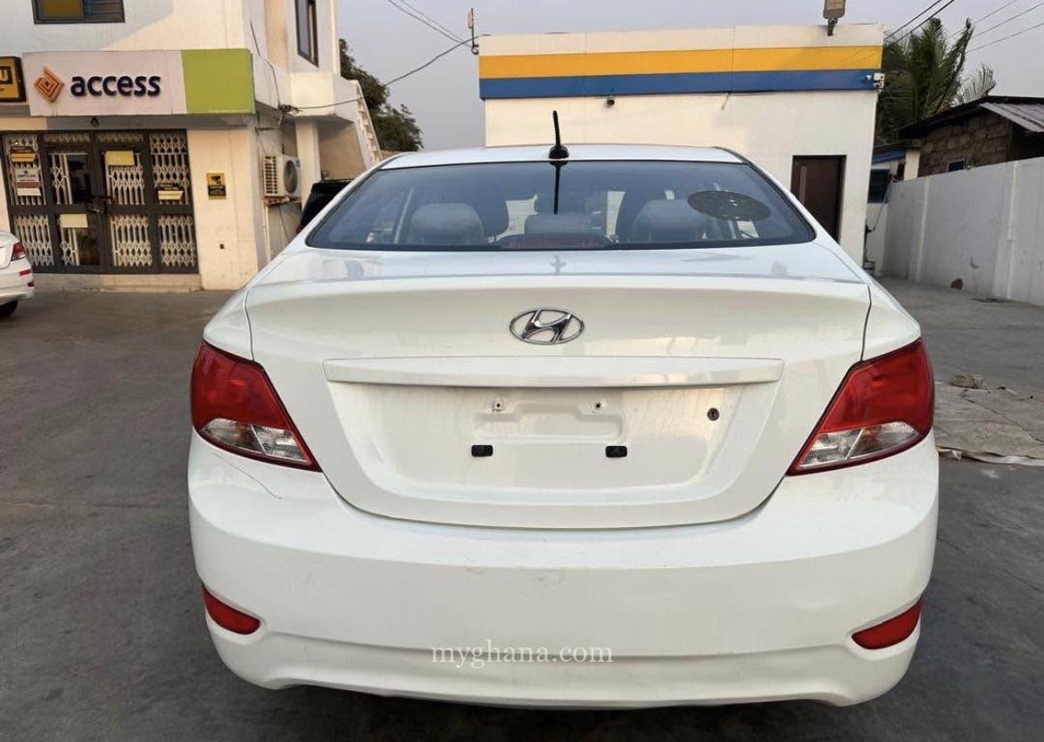 2016 Hyundai Accent