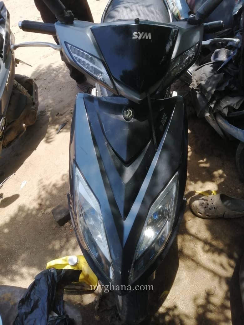 SYM fighter scooter 150cc