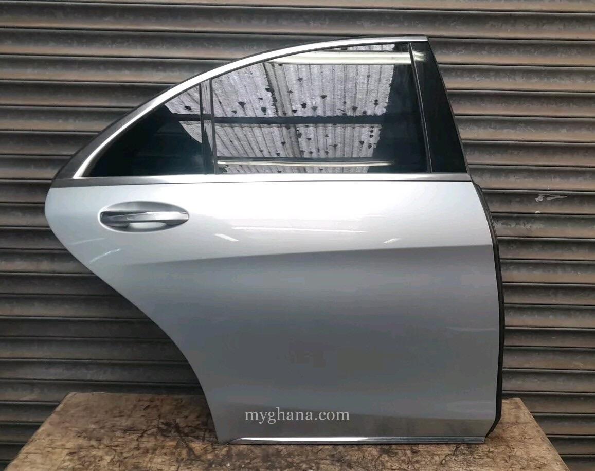 Benz s500 door