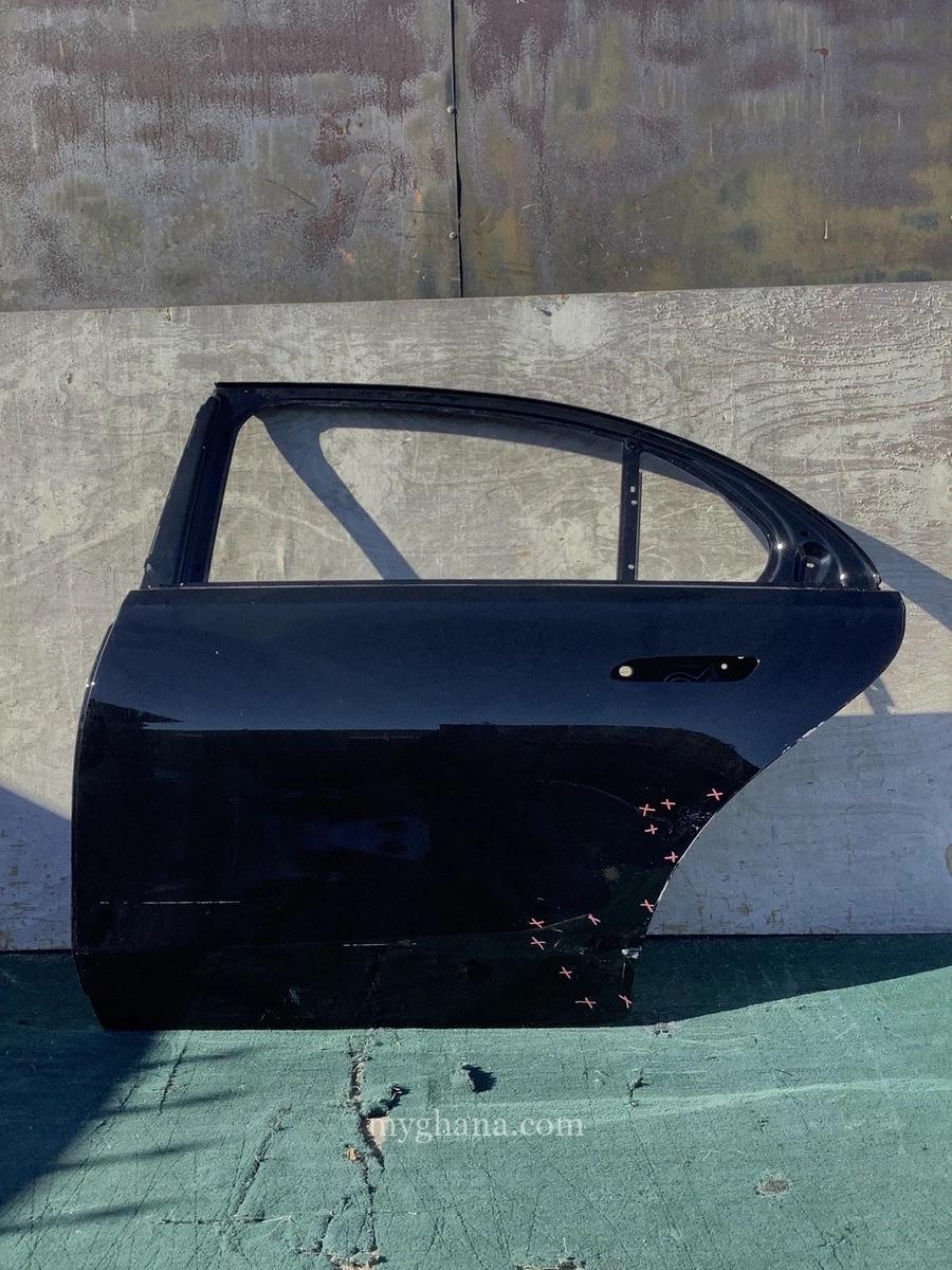 Benz s500 door