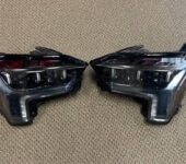 Toyota tundra 2023 headlights