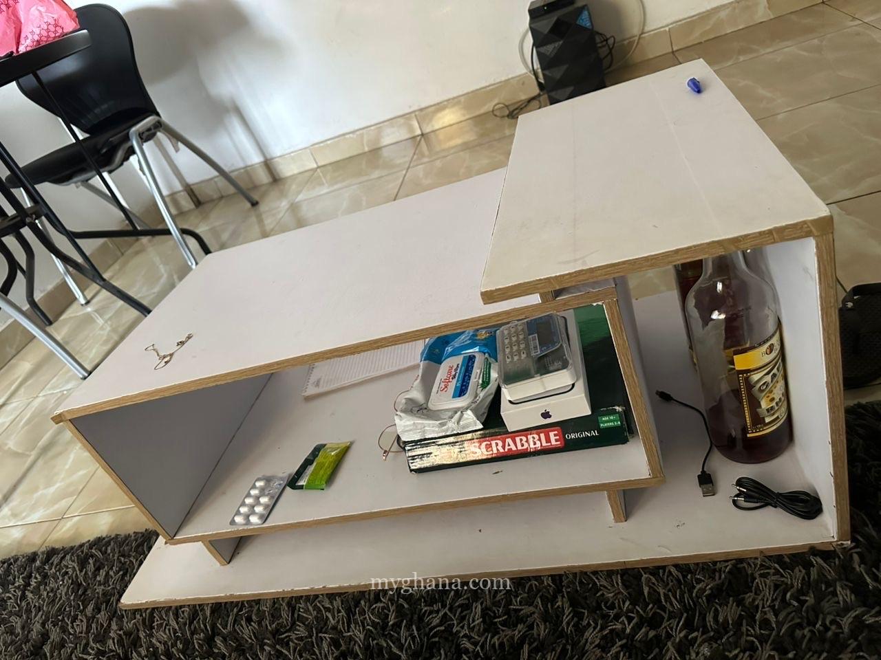 Bed and center table for sale