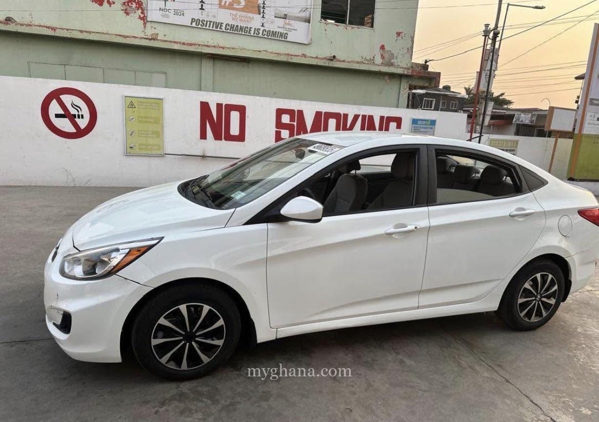 2016 Hyundai Accent