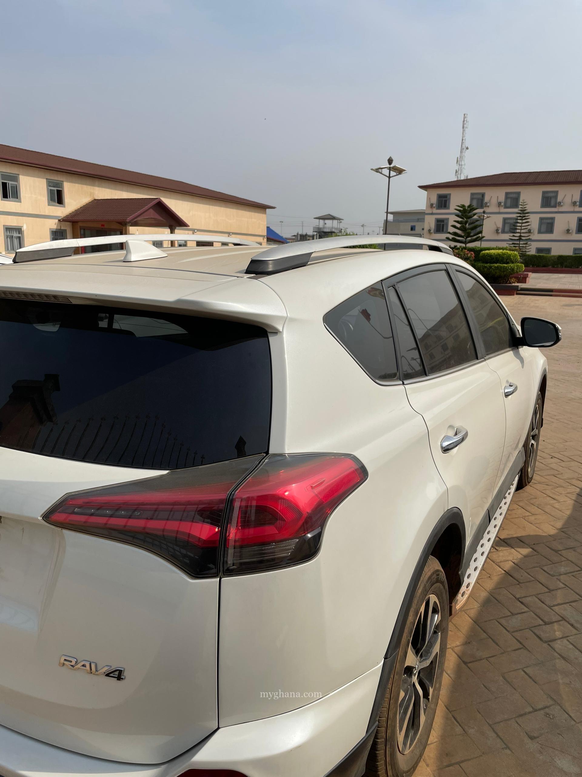 2016 Toyota RAV4