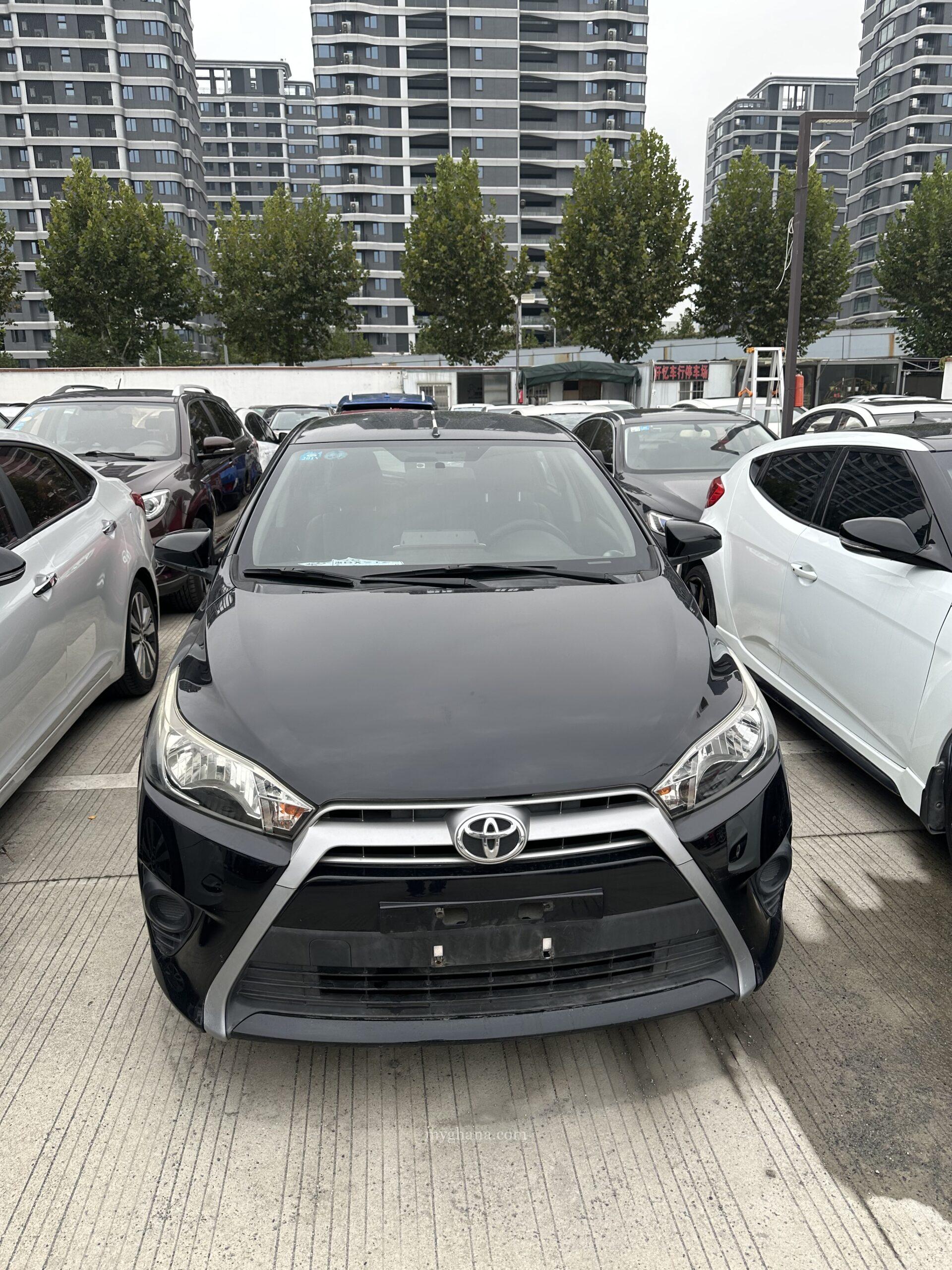2016 Toyota Yaris L ( very Clean and just cleared )