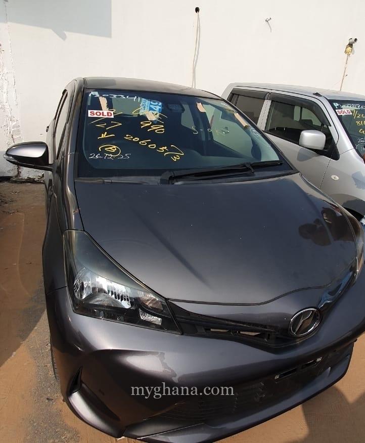 Toyota Vitz 2016