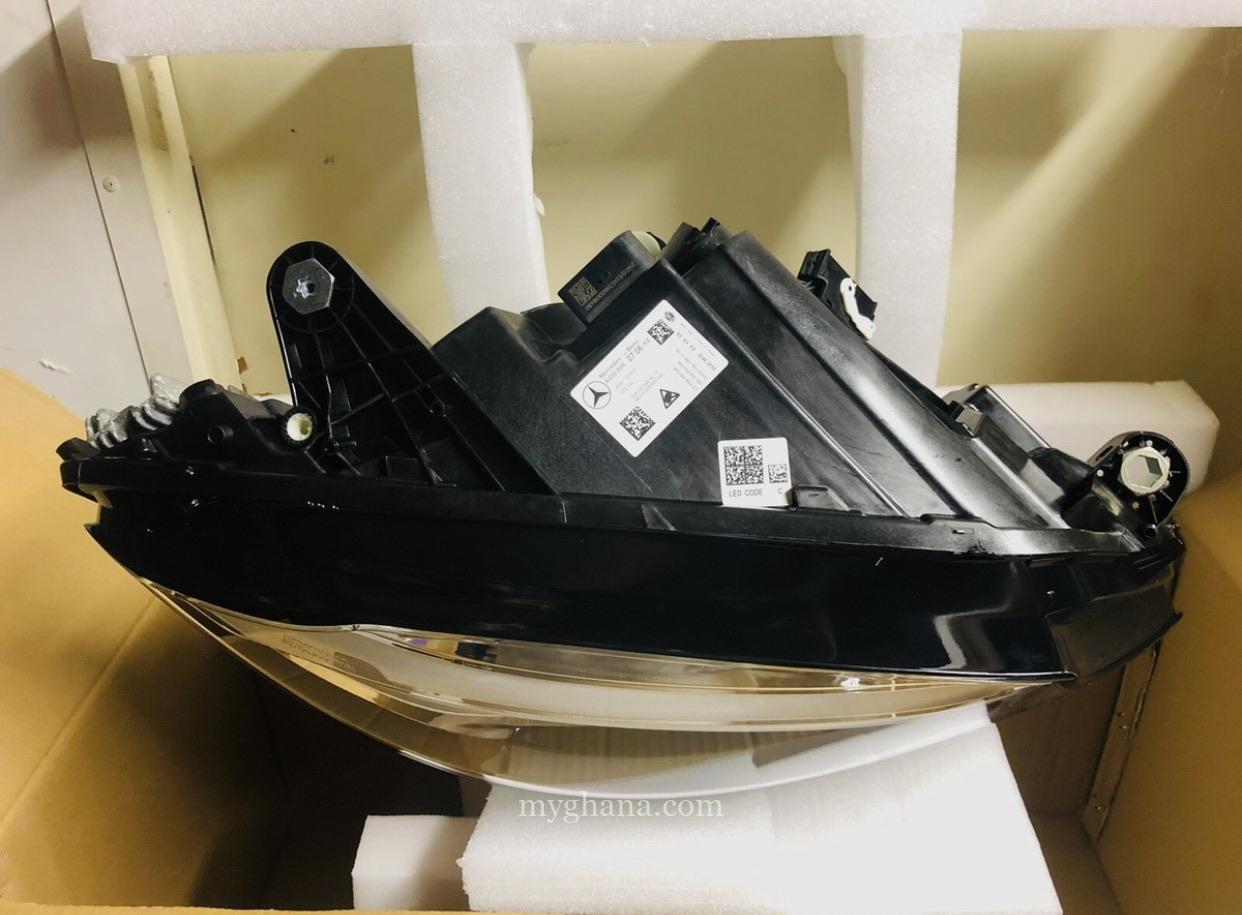 Benz c300 2023 headlights