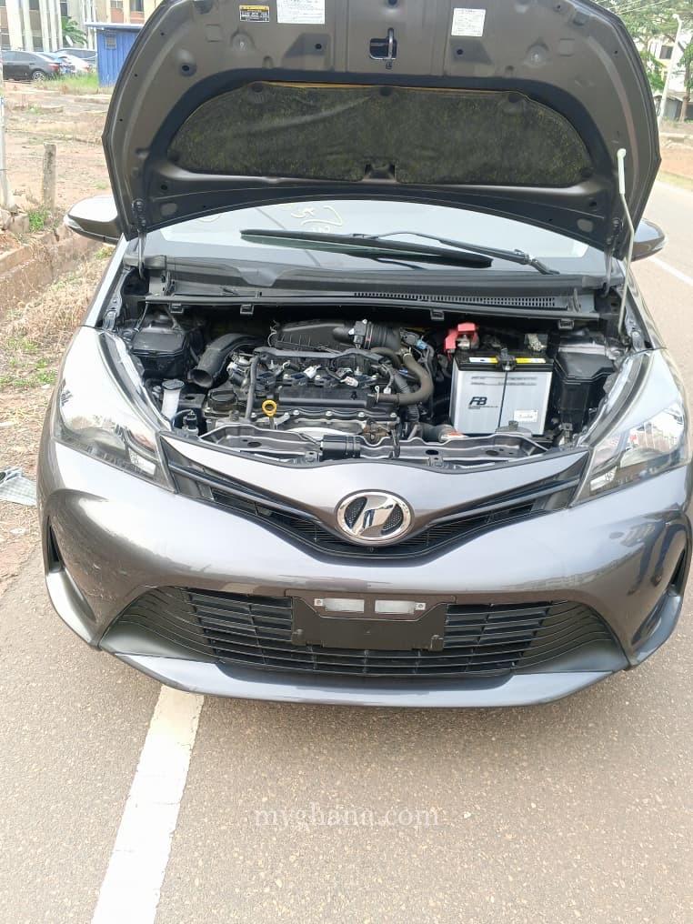 Toyota Vitz 2016