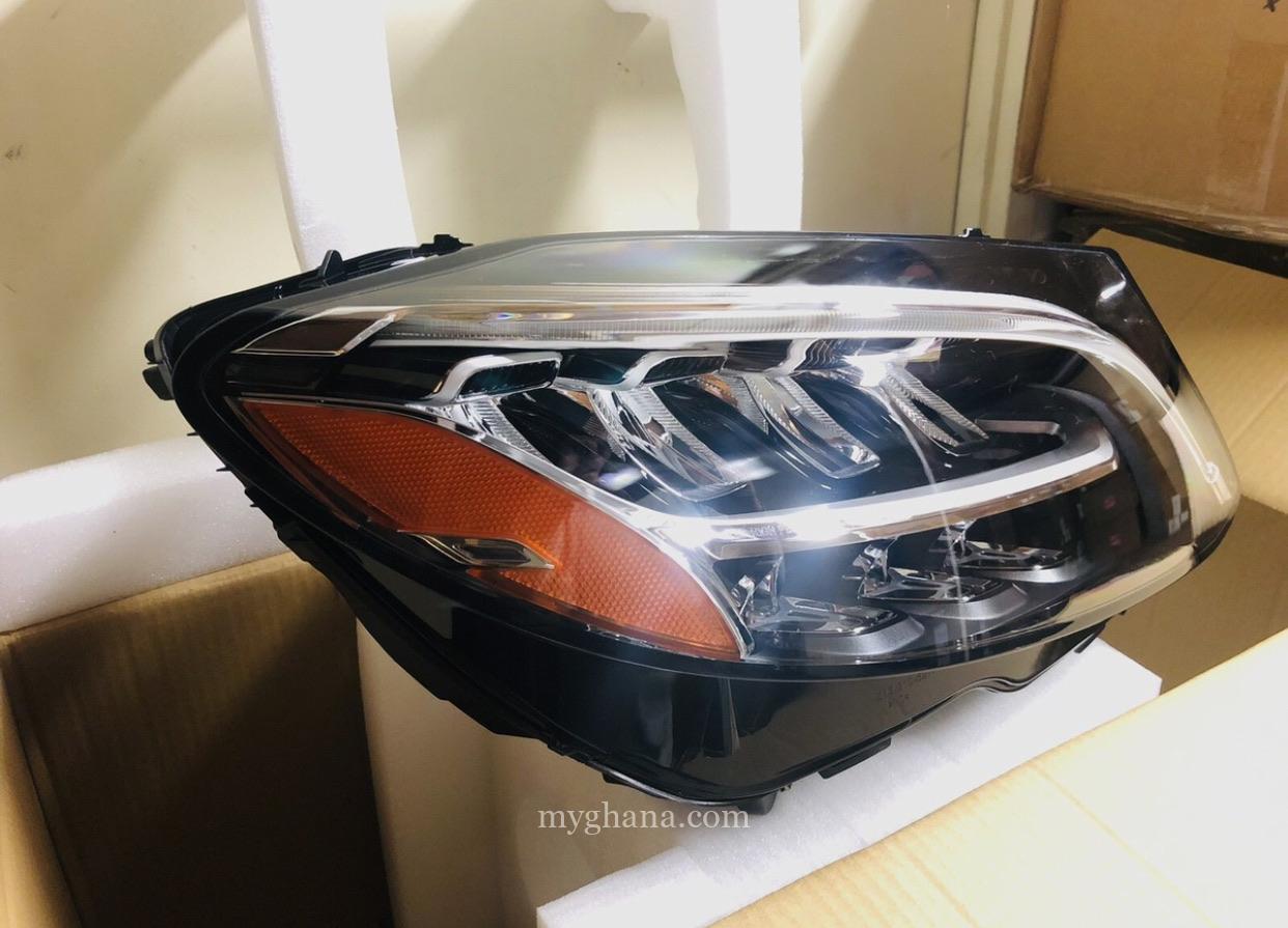 Benz c300 2023 headlights