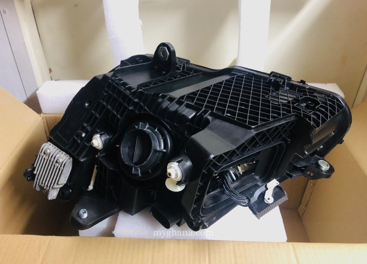 Benz c300 2023 headlights