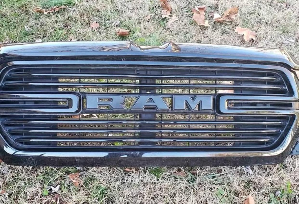 Ram 1500 bumper complete