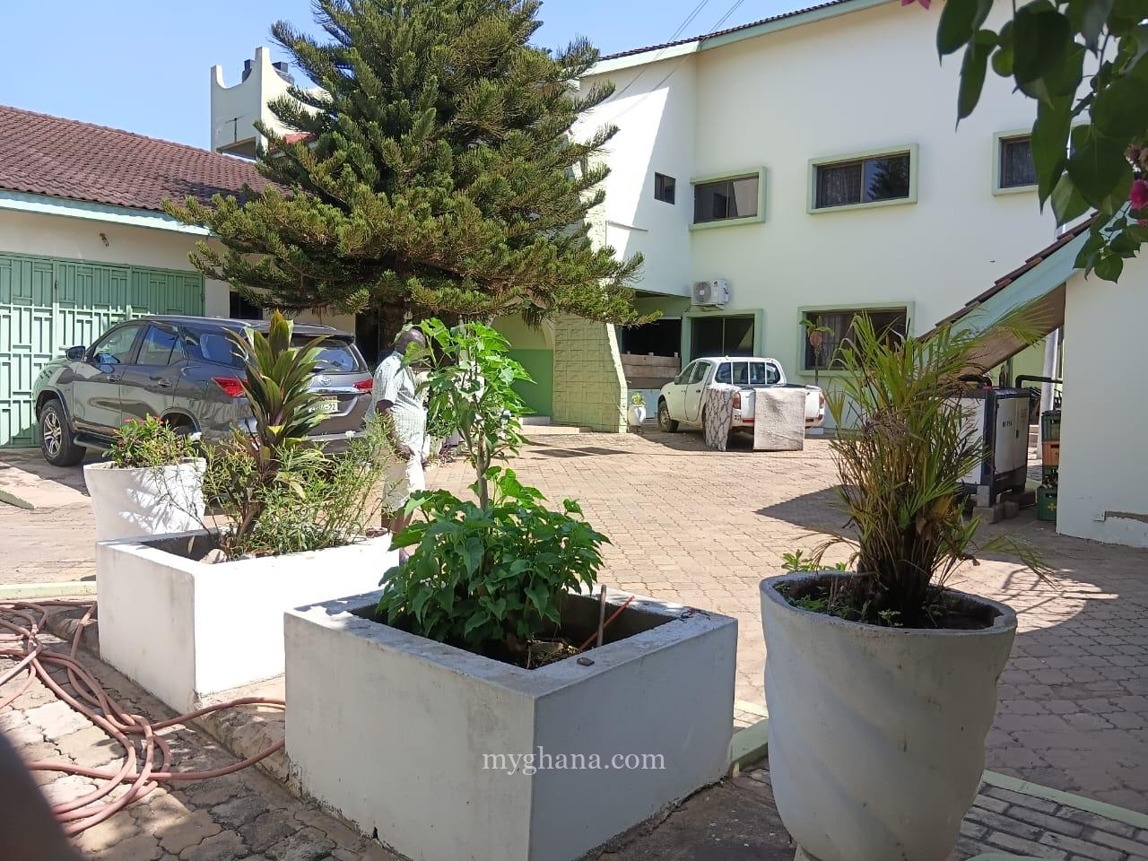Seven bedroom house for sale at Adjiringanor, East Legon – Accra