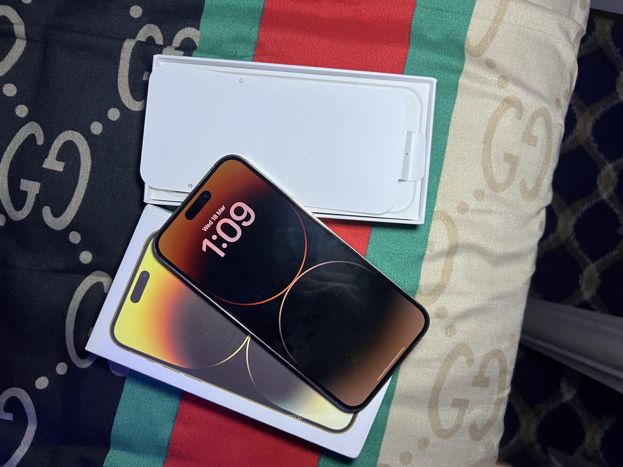 Sweet Moments, Smarter Phone.