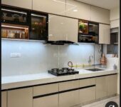 Kitchen cabinet