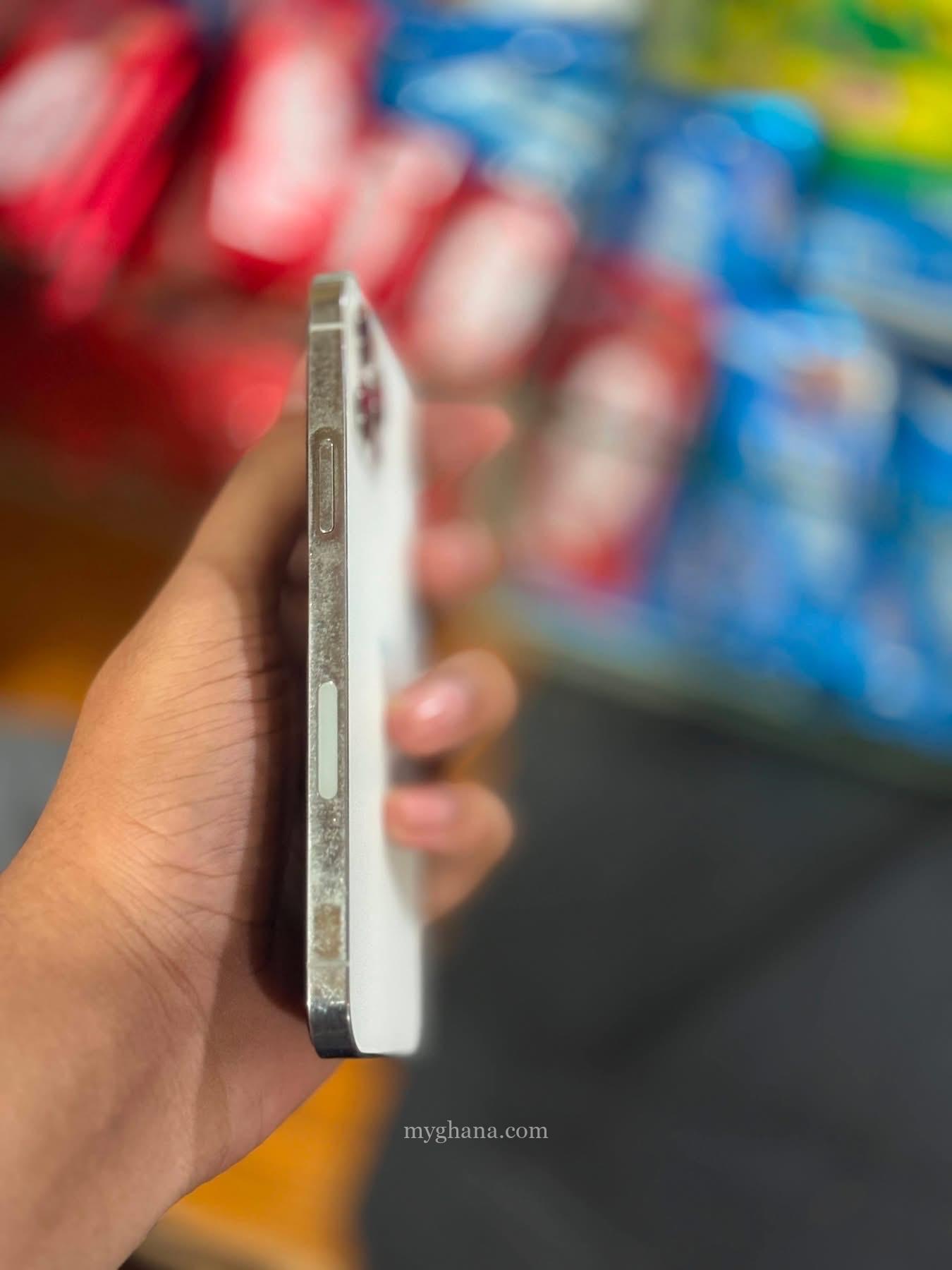 Nice I phone 12 pro