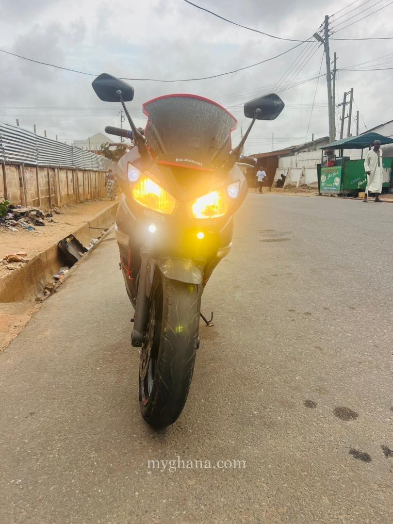 Kawasaki ninja ER400r 2012 model