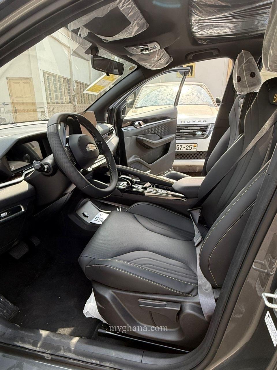 Geely coolray