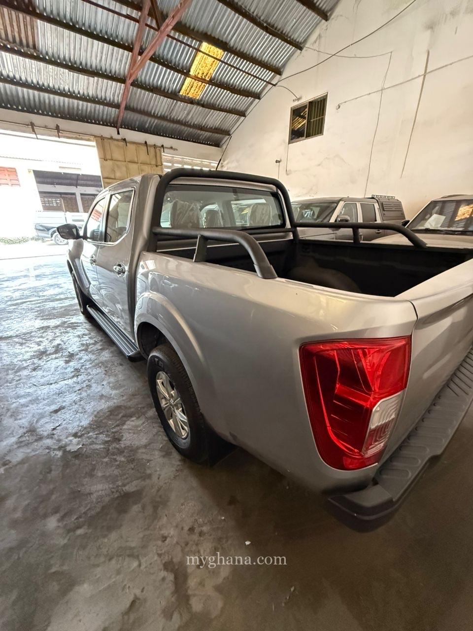 Brand new Nissan rich 6