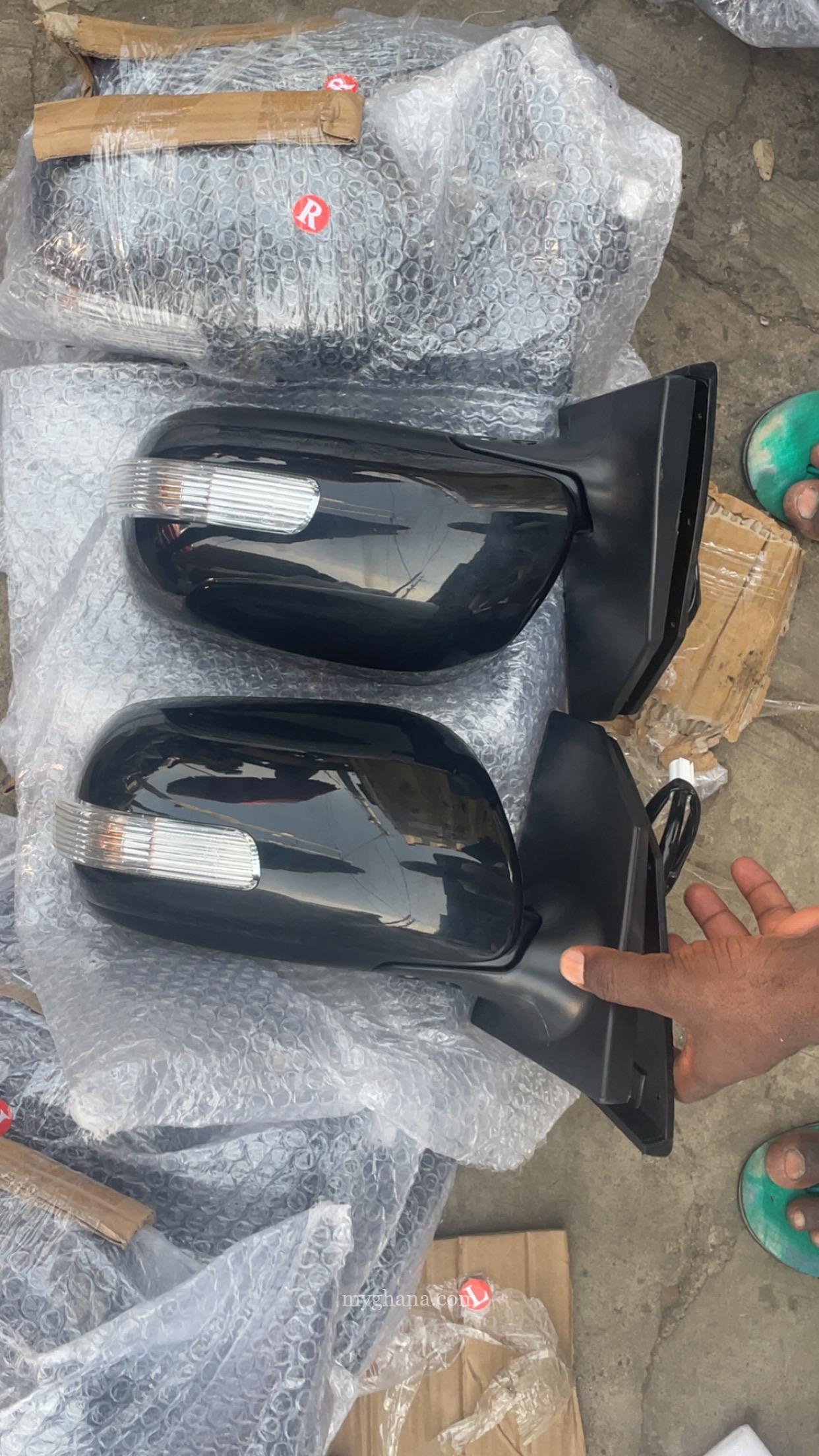 Side mirrors for various cars