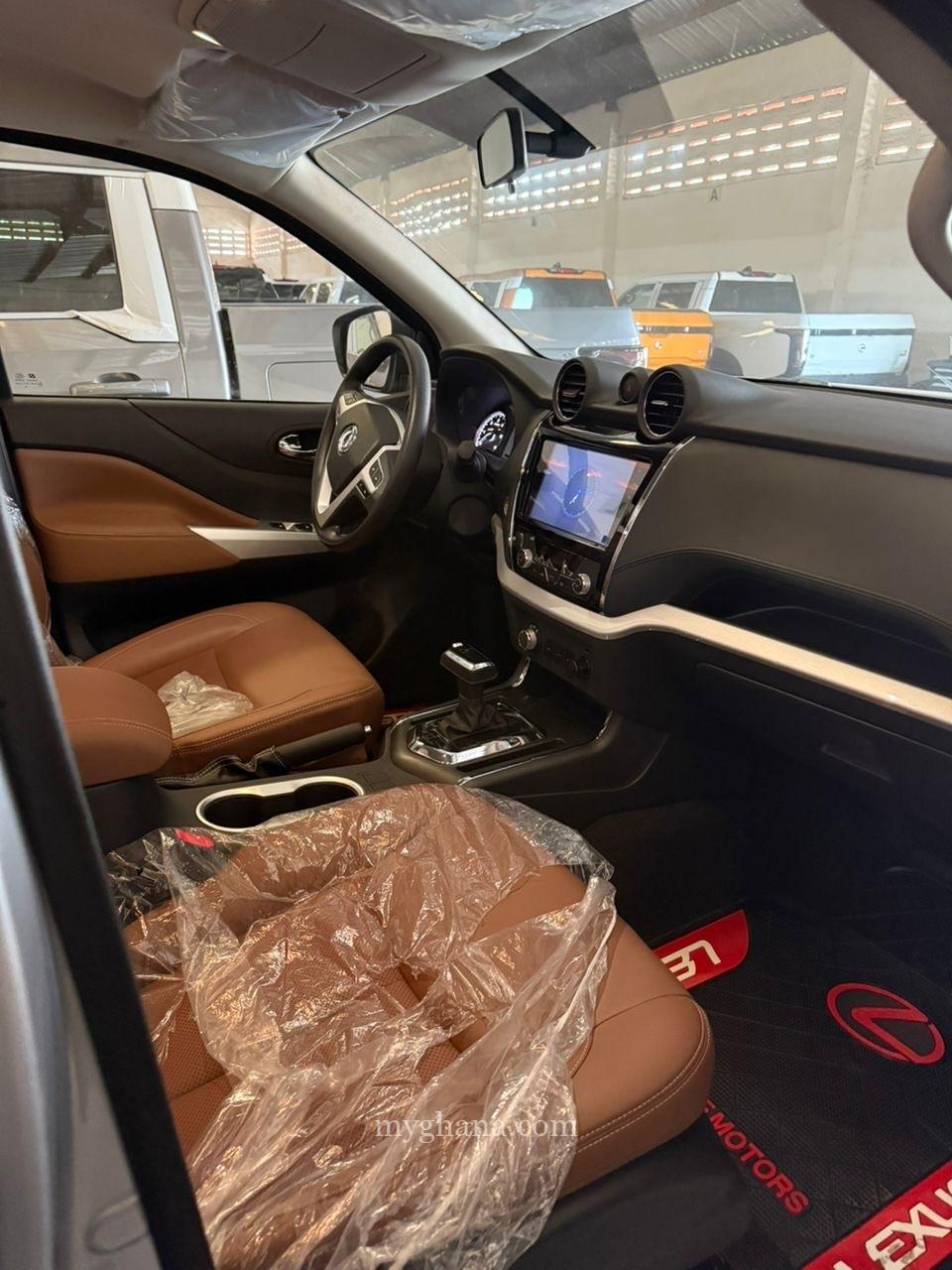Brand new Nissan rich 6