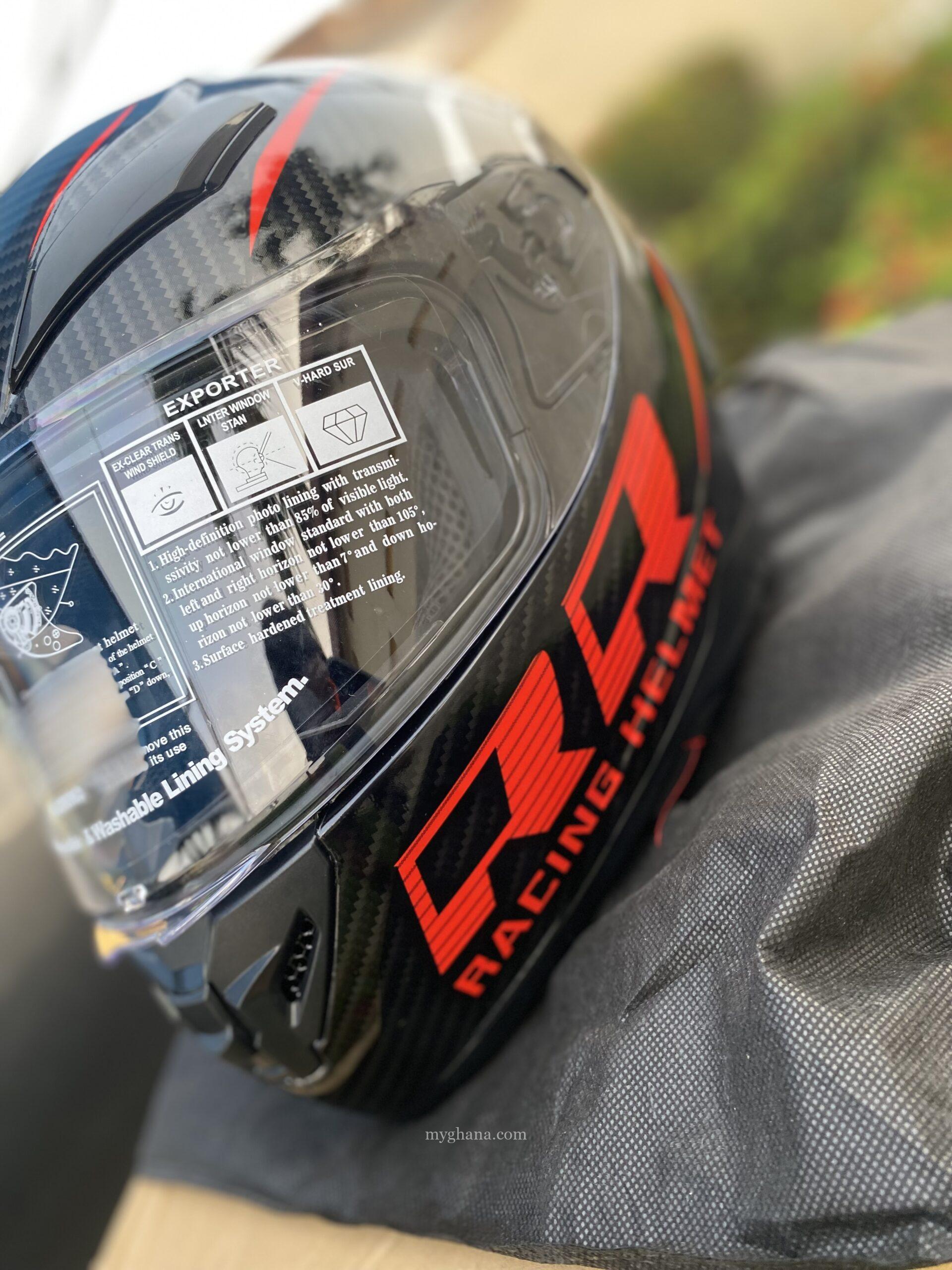 Motorcycle helmet