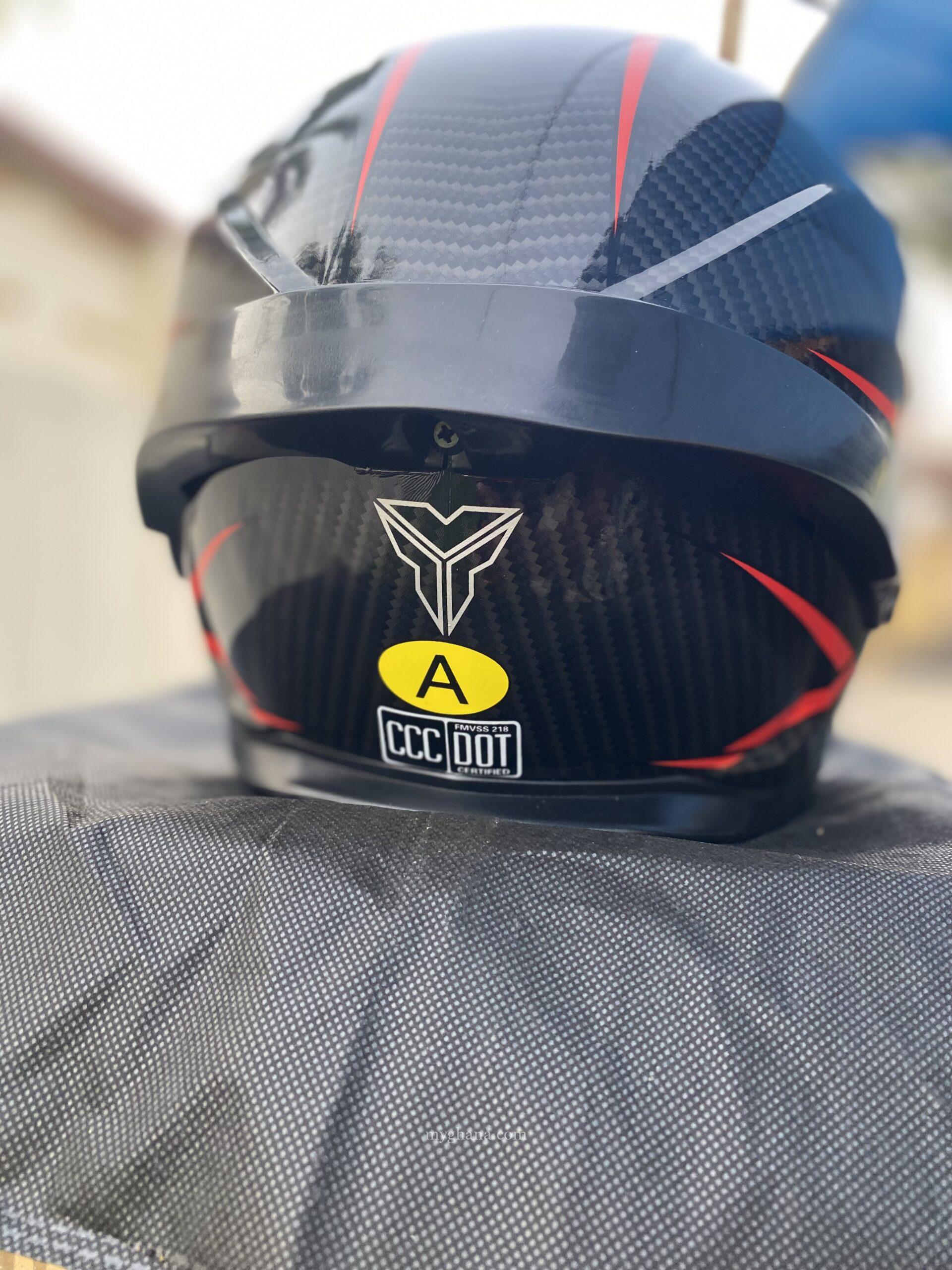 Motorcycle helmet
