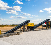 CONCRETE BLOCK AND PAVING BLOCK MACH