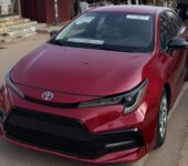 Toyota Corolla LE