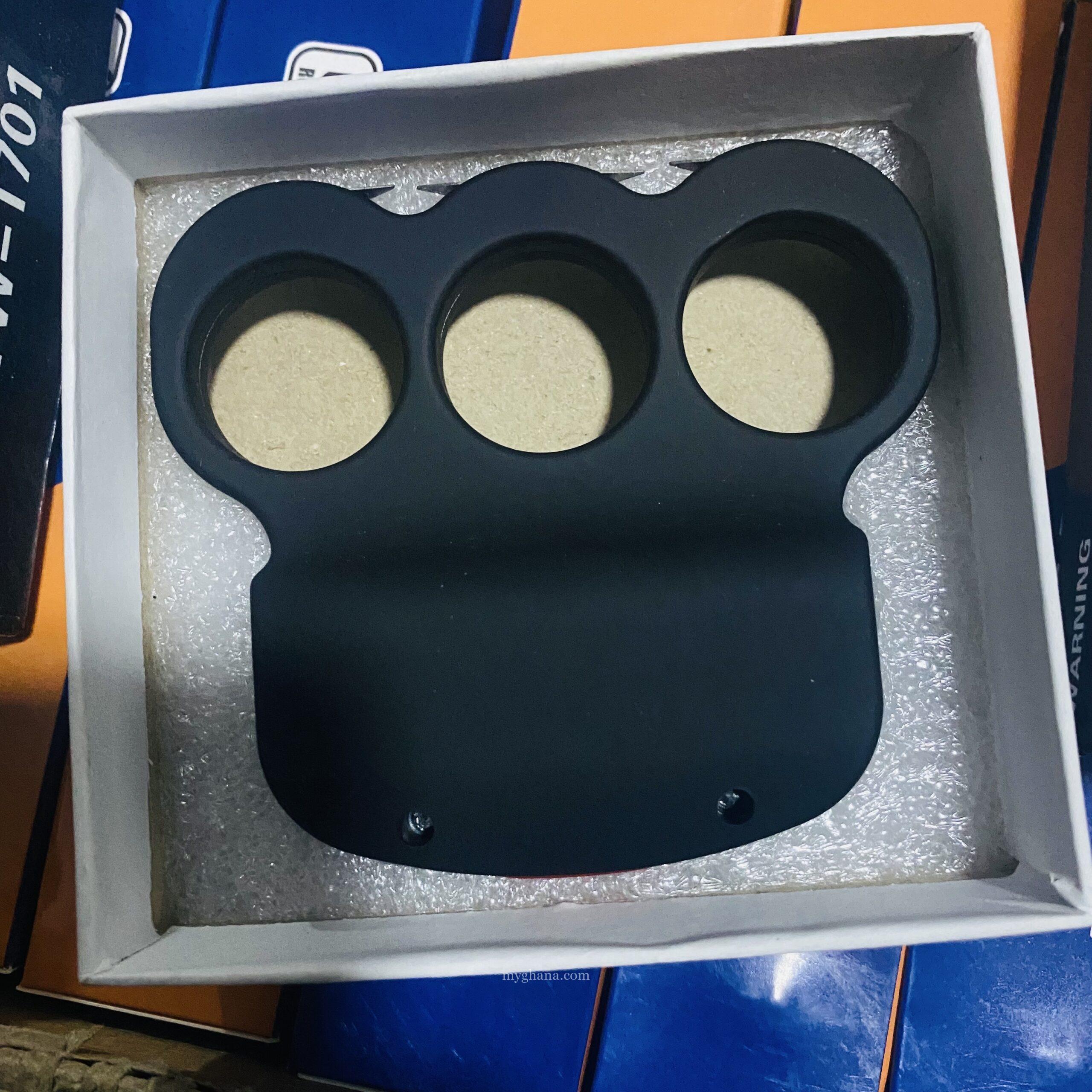 3 Fingers Knuckles Taser or Shocker