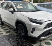 Toyota RAV 4 2025