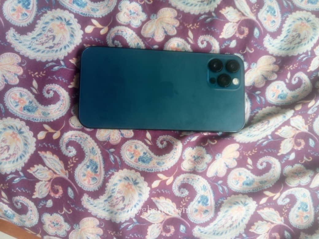 Apple iPhone 12 Pro 128GB pacific blue