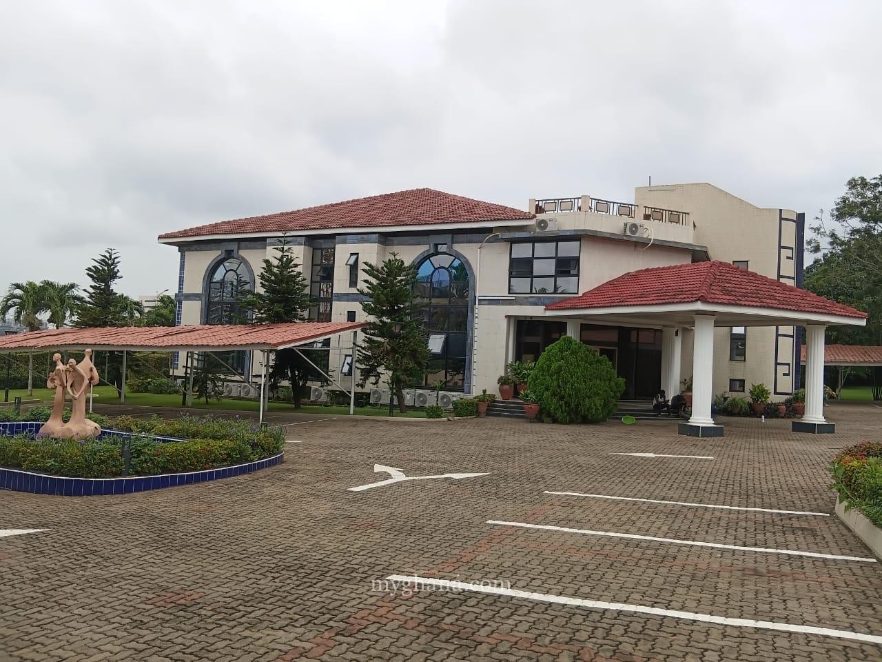 Office Building to let at Shiashie near Gulf House, Accra