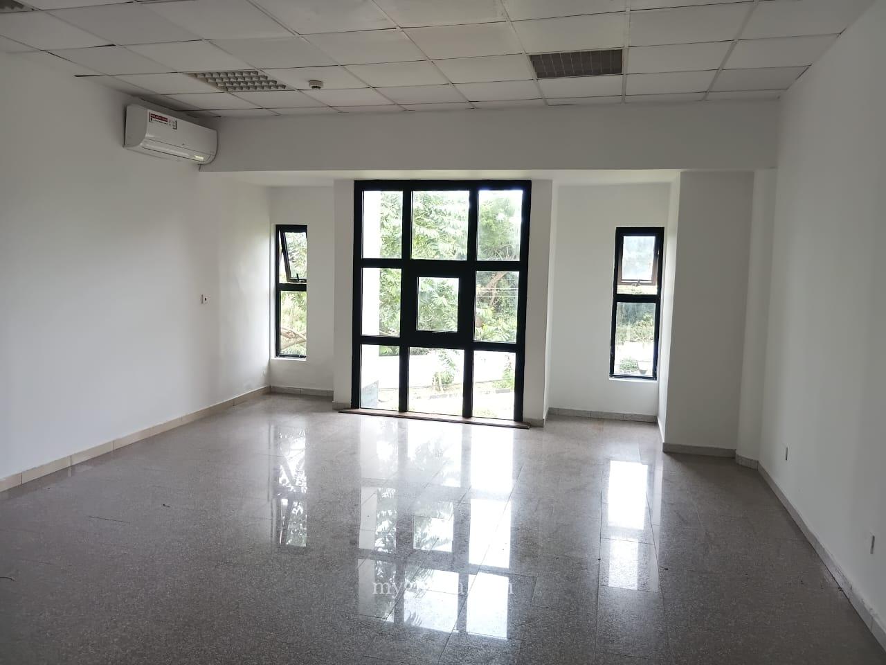 Office Building to let at Shiashie near Gulf House, Accra