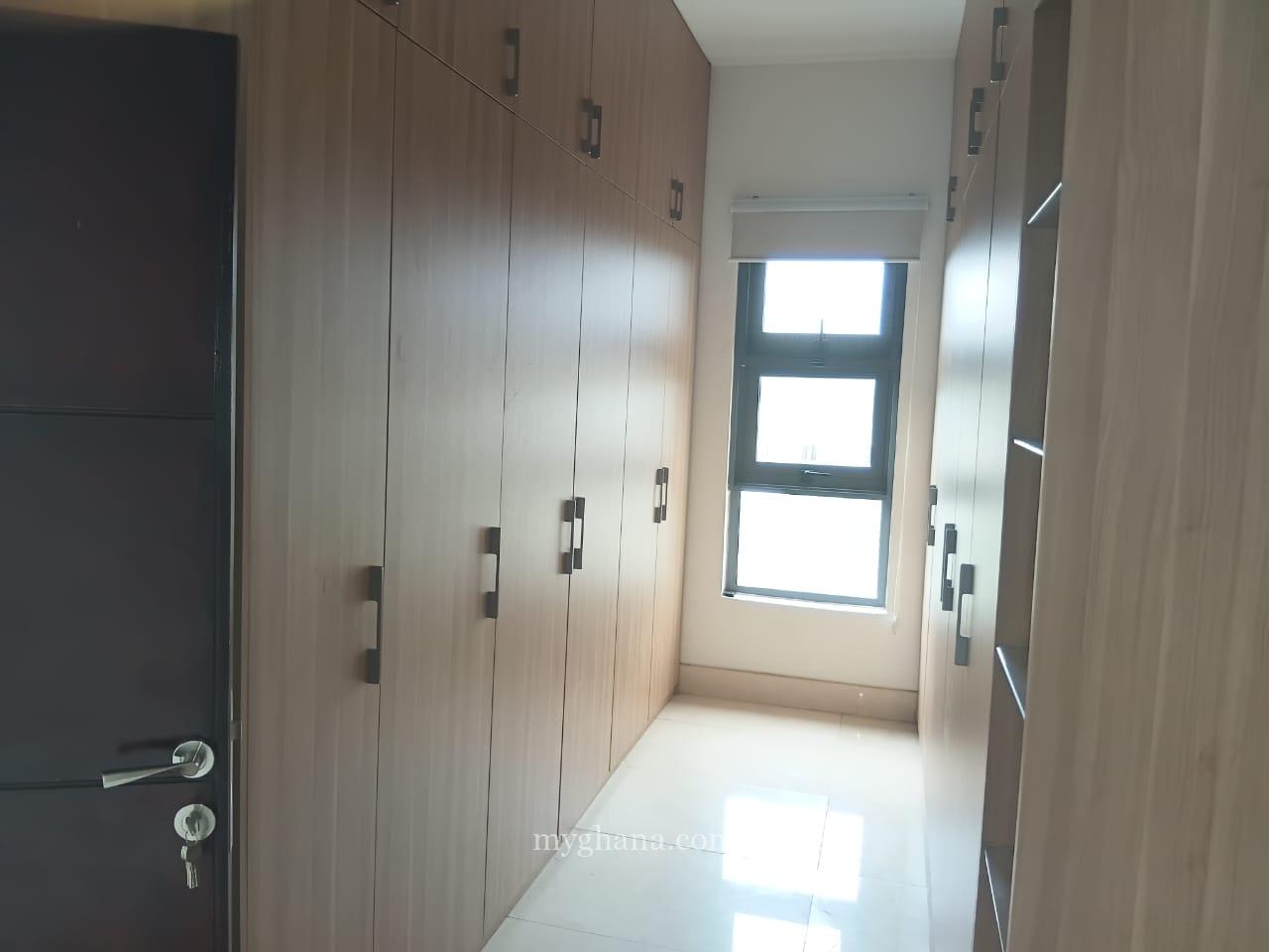 Furnished 4 bed townhouse to let at Cantonments near the US Embassy, Accra