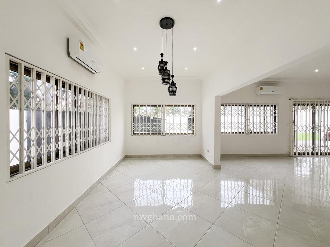 Three bedroom house with a pool and garden to let at East Legon, Accra
