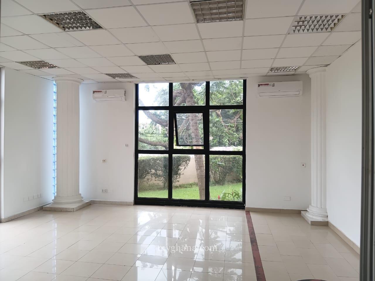 Office Building to let at Shiashie near Gulf House, Accra