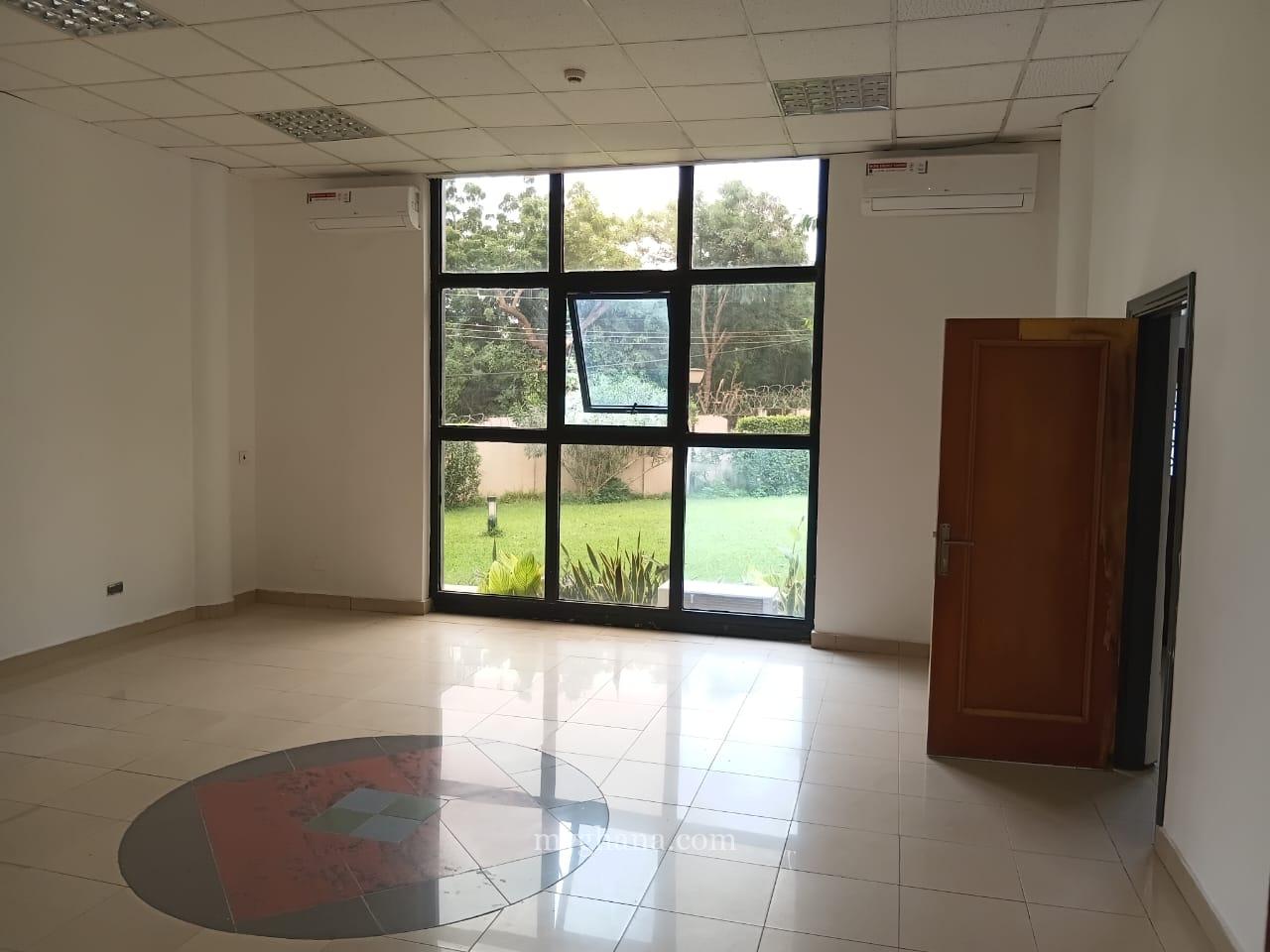 Office Building to let at Shiashie near Gulf House, Accra
