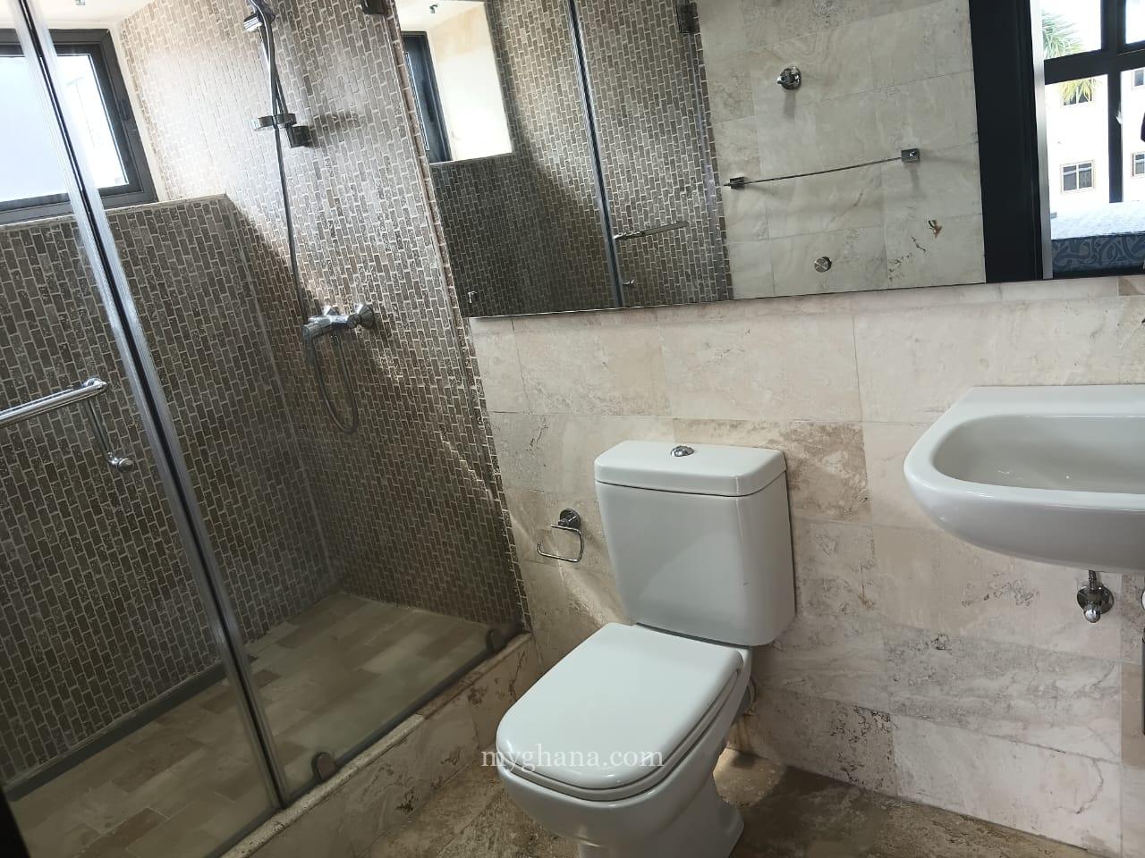 4 bedroom townhouse to let at Cantonments near the US Embassy, Accra