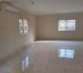 5 bedroom townhouse to let at Cantonments near GIS, Accra