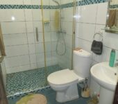 6 bedroom furnished house with large garden and trees to let at New Ningo