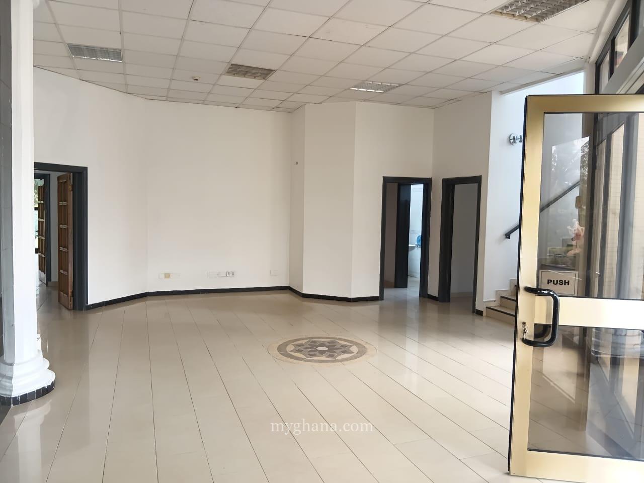 Office Building to let at Shiashie near Gulf House, Accra